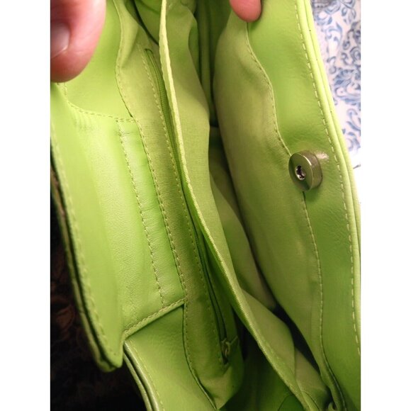 Rosetti Green Croc Embossed Purse Shoulder Bag Pockets Magnetic Closure NWOT - Picture 9 of 9